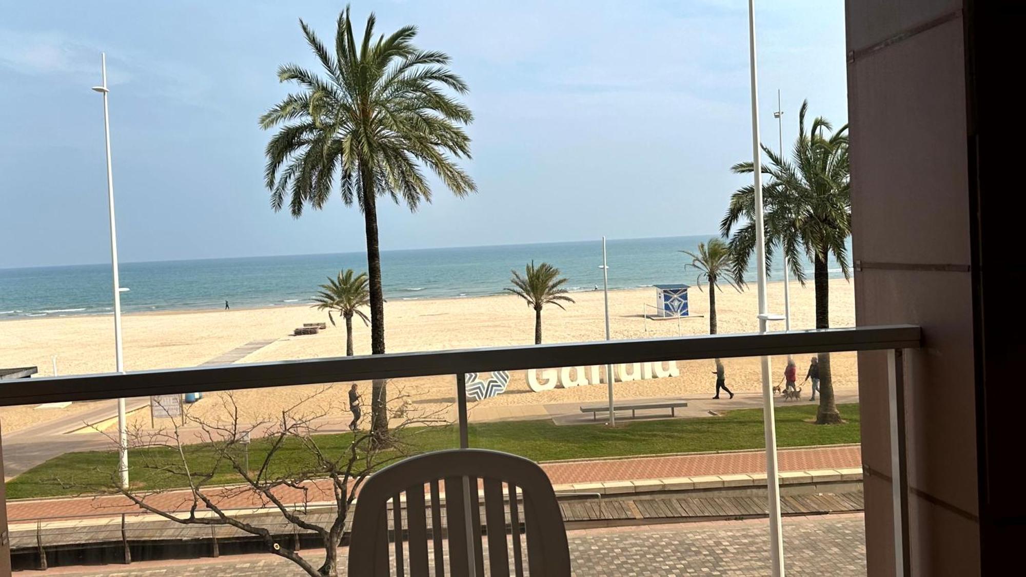 Capri Gandia Primera Linea - Alquiler Solo Familias Playa de Gandia Extérieur photo